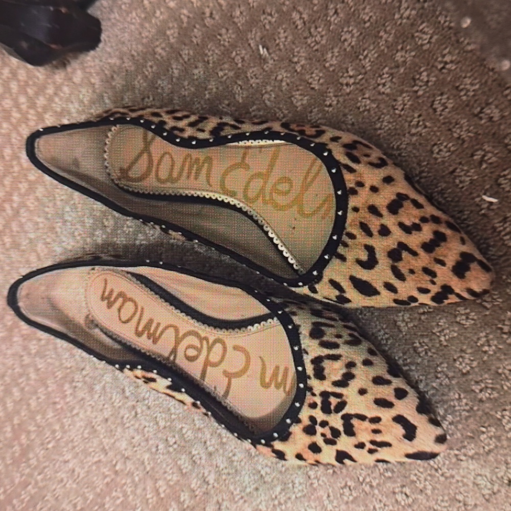 Sam Edelman Cheetah Print faux fur flats